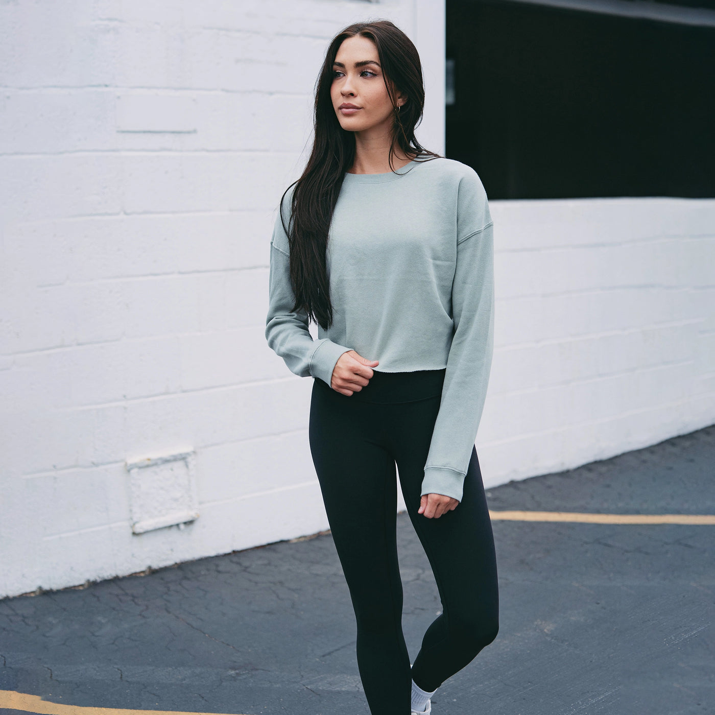 Republic Lightweight Cropped Crew